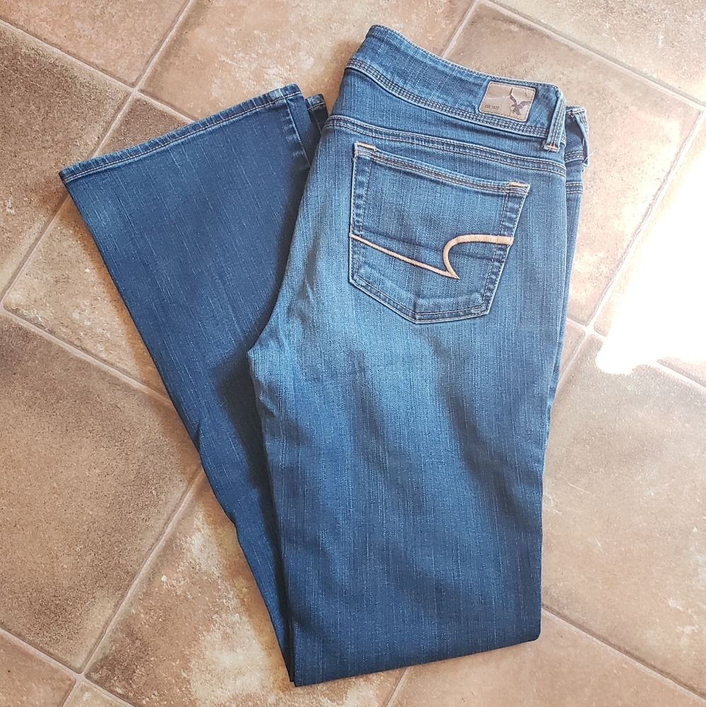 EUC American Eagle Jeans
